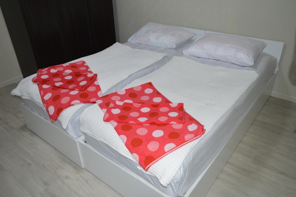 Guest House Theodora Кутаиси Экстерьер фото